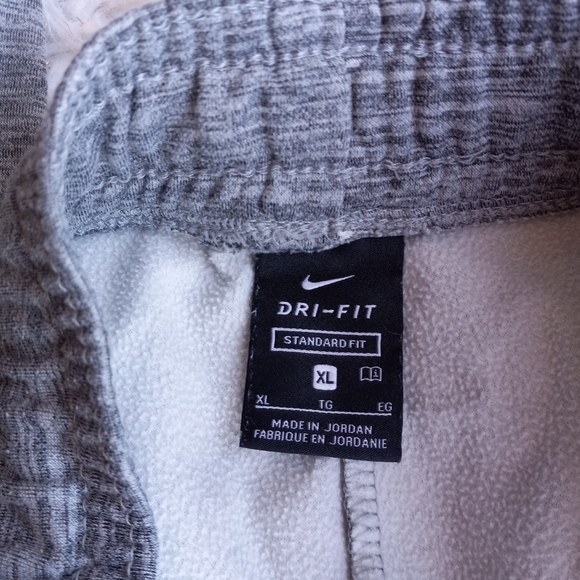 🤑Nike dri-fit joggers - Picture 3 of 5